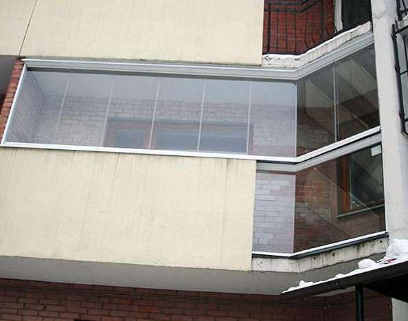 Преимущества и недостатки безрамного остекления балконов и лоджий